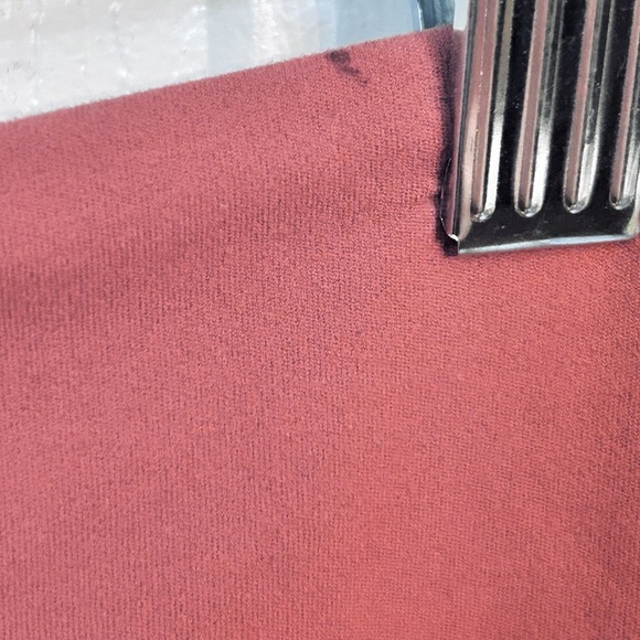 Lululemon Align Wide Leg Crop 23"- Soft Cranberry/ Size 4 - Picture 9 of 9